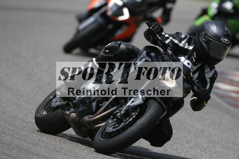 /Archiv-2024/29 12.06.2024 MOTO.CH Track Day ADR/Gruppe blau/101